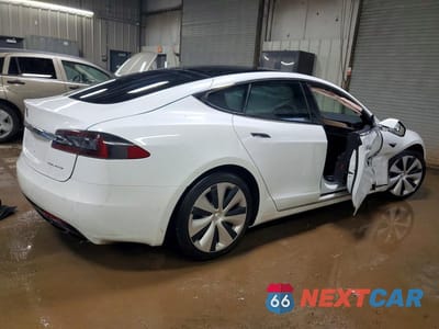 Trzecie zdjęcie samochodu z tyłu: 2020 TESLA MODEL S VIN:5YJSA1E2XLF403317 - miniatura
