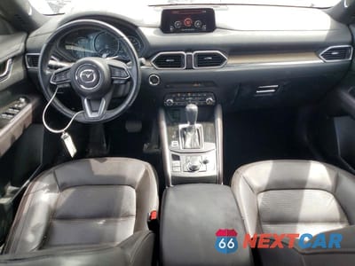 Zdjęcie 8 z 13 samochodu: 2019 MAZDA CX-5 SIGNATURE VIN:JM3KFBEY9K0584331 - miniatura