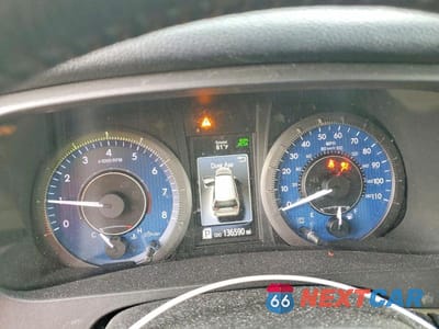 Zdjęcie 9 z 13 samochodu: 2018 TOYOTA SIENNA XLE 7-PASSENGER VIN:5TDDZ3DC8JS191033 - miniatura