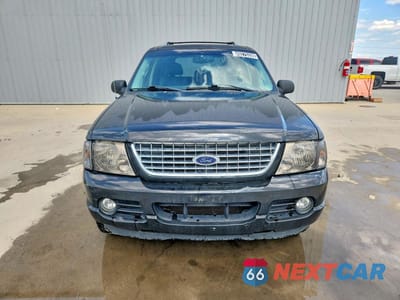 Piąte zdjęcie samochodu w środku: 2004 FORD EXPLORER LIMITED VIN:1FMZU75W14UA99360 - miniatura