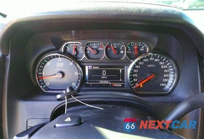 Zdjęcie 8 z 13 samochodu: 2015 CHEVROLET TAHOE K1500 LT VIN:1GNSKBKC0FR220207 - miniatura