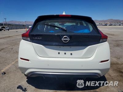 Zdjęcie 6 z 13 samochodu: 2023 NISSAN LEAF VIN:1N4AZ1BV6PC556546 - miniatura