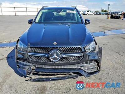 Piąte zdjęcie samochodu w środku: 2020 MERCEDES-BENZ GLE 350 4MATIC VIN:4JGFB4KB8LA013664 - miniatura
