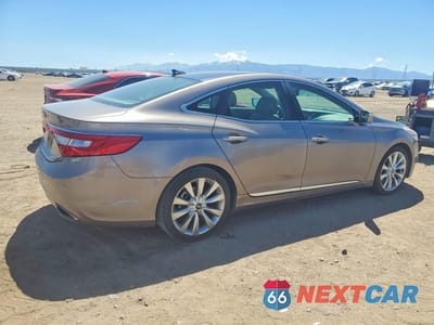 Trzecie zdjęcie samochodu z tyłu: 2013 HYUNDAI AZERA BASE VIN:KMHFH4JG5DA251579 - miniatura