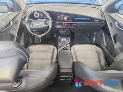 Zdjęcie 8 z 12 samochodu: 2024 KIA NIRO EV WIND VIN:KNDCR3L16R5087220 - miniatura