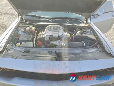 Zdjęcie 11 z 12 samochodu: 2016 DODGE CHALLENGER SRT HELLCAT VIN:2C3CDZC93GH314347 - miniatura