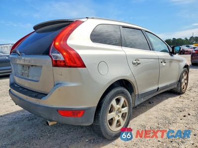 Trzecie zdjęcie samochodu z tyłu: 2012 VOLVO XC60 3.2 VIN:YV4952DLXC2327018 - miniatura