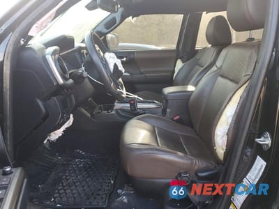 Zdjęcie 7 z 13 samochodu: 2018 TOYOTA TACOMA LIMITED VIN:5TFGZ5AN6JX122513 - miniatura