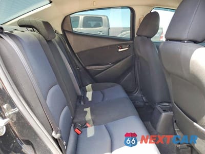Zdjęcie 10 z 12 samochodu: 2019 TOYOTA YARIS L VIN:3MYDLBYV8KY512510 - miniatura
