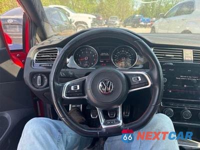 Zdjęcie 13 z 14 samochodu: 2019 VOLKSWAGEN GTI S VIN:3VW5T7AU6KM002193 - miniatura
