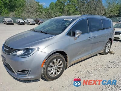 2018 CHRYSLER PACIFICA TOURING L 2C4RC1BG9JR269457 - główne zdjęcie licytacji z USA - miniatura