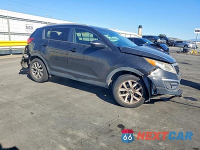 Czwarte zdjęcie samochodu z boku: 2014 KIA SPORTAGE LX VIN:KNDPB3AC2E7634024 - miniatura