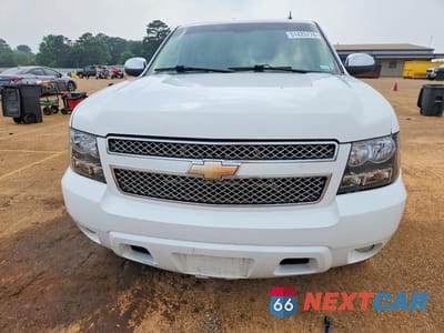 Piąte zdjęcie samochodu w środku: 2011 CHEVROLET SUBURBAN C1500 LT VIN:1GNSCJE02BR283540 - miniatura