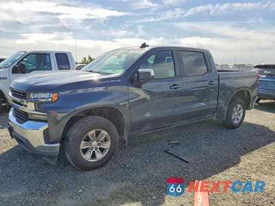 2020 CHEVROLET SILVERADO C1500 LT 1GCPWCED0LZ256097 - główne zdjęcie licytacji z USA - miniatura
