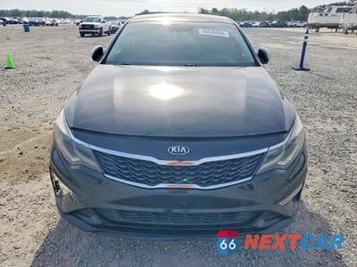 Piąte zdjęcie samochodu w środku: 2019 KIA OPTIMA LX VIN:5XXGT4L37KG344039 - miniatura