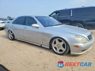 Czwarte zdjęcie samochodu z boku: 2001 MERCEDES-BENZ S 55 AMG VIN:WDBNG73JX1A211439 - miniatura