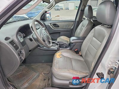 Zdjęcie 7 z 13 samochodu: 2005 FORD ESCAPE HEV VIN:1FMCU95H35KC30336 - miniatura