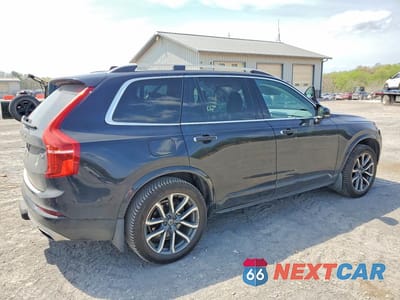 Trzecie zdjęcie samochodu z tyłu: 2019 VOLVO XC90 T6 MOMENTUM VIN:YV4A22PK5K1479625 - miniatura