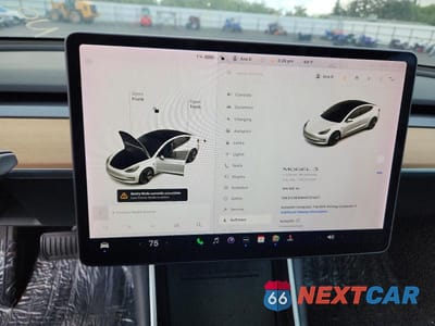 Zdjęcie 9 z 12 samochodu: 2019 TESLA MODEL 3 VIN:5YJ3E1EB4KF511407 - miniatura