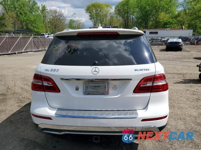 Zdjęcie 6 z 12 samochodu: 2015 MERCEDES-BENZ ML 250 BLUETEC VIN:4JGDA0EB4FA498548 - miniatura