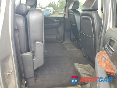 Zdjęcie 10 z 12 samochodu: 2007 CHEVROLET SILVERADO K1500 CREW CAB VIN:2GCEK13M971503786 - miniatura