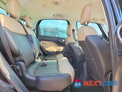 Zdjęcie 10 z 12 samochodu: 2014 FIAT 500L LOUNGE VIN:ZFBCFACHXEZ018630 - miniatura