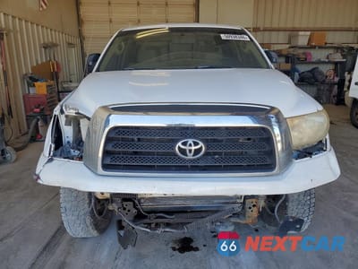Piąte zdjęcie samochodu w środku: 2008 TOYOTA TUNDRA SR5 VIN:5TFRV54178X049305 - miniatura