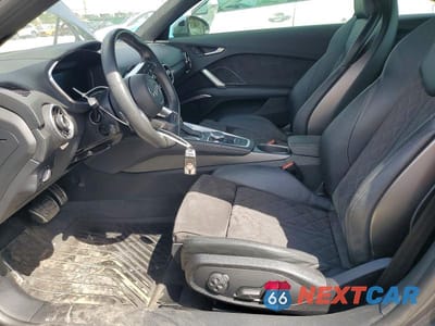Zdjęcie 7 z 12 samochodu: 2016 AUDI TTS VIN:TRUC1AFV1G1031254 - miniatura
