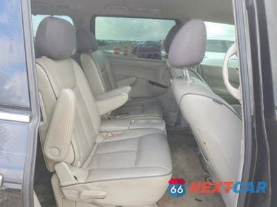 Zdjęcie 11 z 13 samochodu: 2012 NISS QUEST VIN:JN8AE2KP9C9035961 - miniatura