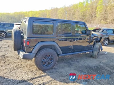 Trzecie zdjęcie samochodu z tyłu: 2021 JEEP WRANGLER UNLIMITED SPORT VIN:1C4HJXDN5MW638620 - miniatura