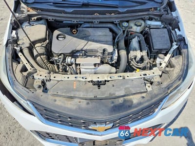 Zdjęcie 11 z 12 samochodu: 2017 CHEVROLET CRUZE LS VIN:1G1BC5SM1H7224936 - miniatura
