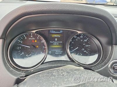 Zdjęcie 9 z 12 samochodu: 2015 NISSAN ROGUE SV VIN:KNMAT2MV4FP518609 - miniatura