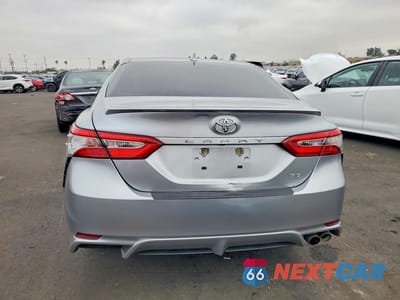 Zdjęcie 6 z 12 samochodu: 2020 TOYOTA CAMRY SE VIN:4T1G11AK6LU875089 - miniatura
