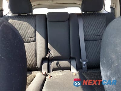 Zdjęcie 10 z 13 samochodu: 2018 NISSAN ROGUE SV VIN:KNMAT2MT9JP601704 - miniatura