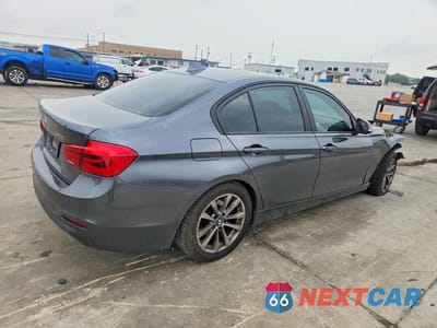 Trzecie zdjęcie samochodu z tyłu: 2018 BMW 320 I VIN:WBA8A9C53JAH14714 - miniatura