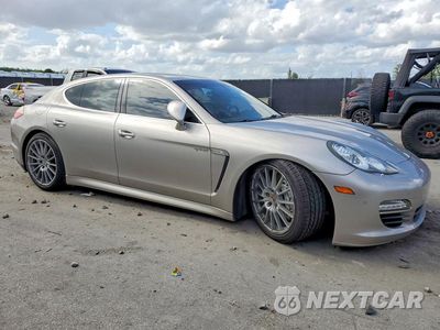 Czwarte zdjęcie samochodu z boku: 2012 PORSCHE PANAMERA S HYBRID VIN:WP0AD2A78CL045531 - miniatura