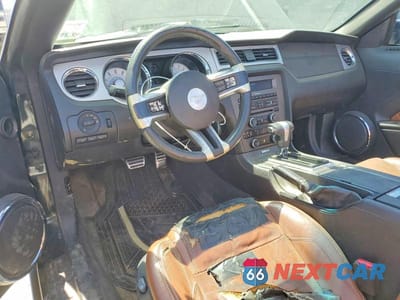 Zdjęcie 8 z 12 samochodu: 2010 FORD MUSTANG VIN:1ZVBP8EN5A5172727 - miniatura