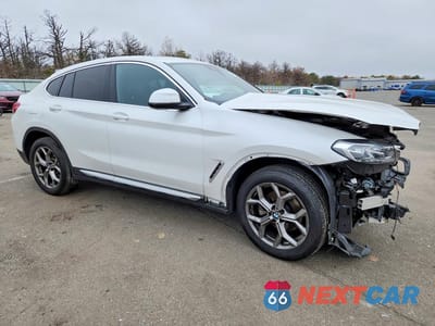 Czwarte zdjęcie samochodu z boku: 2024 BMW X4 XDRIVE30I VIN:5UX33DT01R9W70929 - miniatura