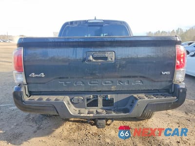 Zdjęcie 6 z 13 samochodu: 2018 TOYOTA TACOMA LIMITED VIN:5TFGZ5AN6JX122513 - miniatura