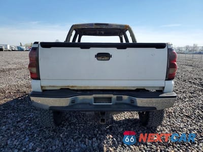 Zdjęcie 6 z 12 samochodu: 2004 CHEVROLET SILVERADO K1500 VIN:2GCEK13T641431738 - miniatura