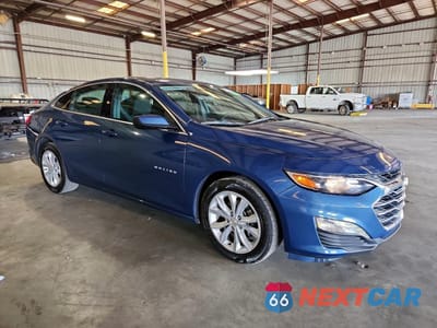 Czwarte zdjęcie samochodu z boku: 2025 CHEVROLET MALIBU LT VIN:1G1ZD5ST4SF119646 - miniatura