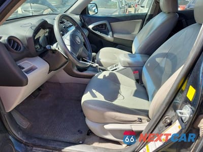 Zdjęcie 7 z 12 samochodu: 2010 TOYOTA RAV4 BASE VIN:JTMBF4DV4A5027582 - miniatura