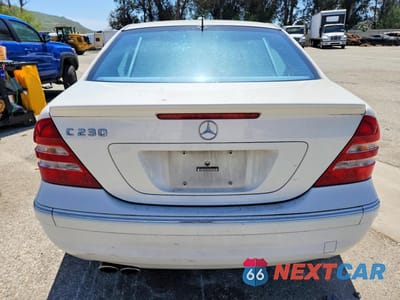 Zdjęcie 6 z 12 samochodu: 2007 MERCEDES-BENZ C 230 VIN:WDBRF52H27F861790 - miniatura