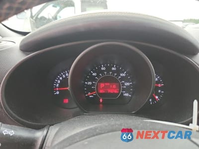 Zdjęcie 9 z 12 samochodu: 2015 KIA SOUL + VIN:KNDJP3A55F7769900 - miniatura