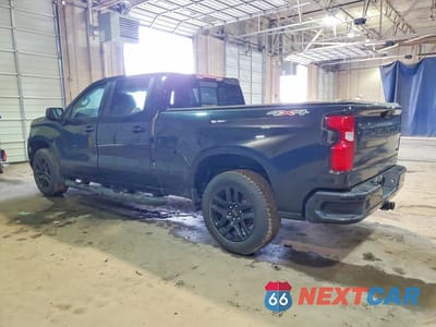 Drugie zdjęcie samochodu z przodu: 2022 CHEVROLET SILVERADO K1500 RST VIN:3GCUDEED6NG594773 - miniatura
