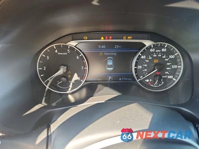 Zdjęcie 9 z 11 samochodu: 2025 NISSAN ALTIMA SV VIN:1N4BL4DW7SN420730 - miniatura