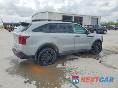Trzecie zdjęcie samochodu z tyłu: 2024 KIA SORENTO X-LINE SX VIN:5XYRKDJF0RG279274 - miniatura