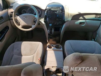 Zdjęcie 8 z 13 samochodu: 2005 TOYOTA SIENNA LE 8 PASSENGER VIN:5TDZA23C95S295920 - miniatura