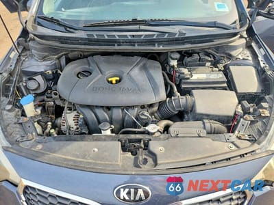 Zdjęcie 11 z 12 samochodu: 2016 KIA FORTE LX VIN:KNAFK4A6XG5492920 - miniatura