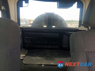 Zdjęcie 10 z 13 samochodu: 2012 JEEP WRANGLER SPORT VIN:1C4AJWAG9CL256351 - miniatura